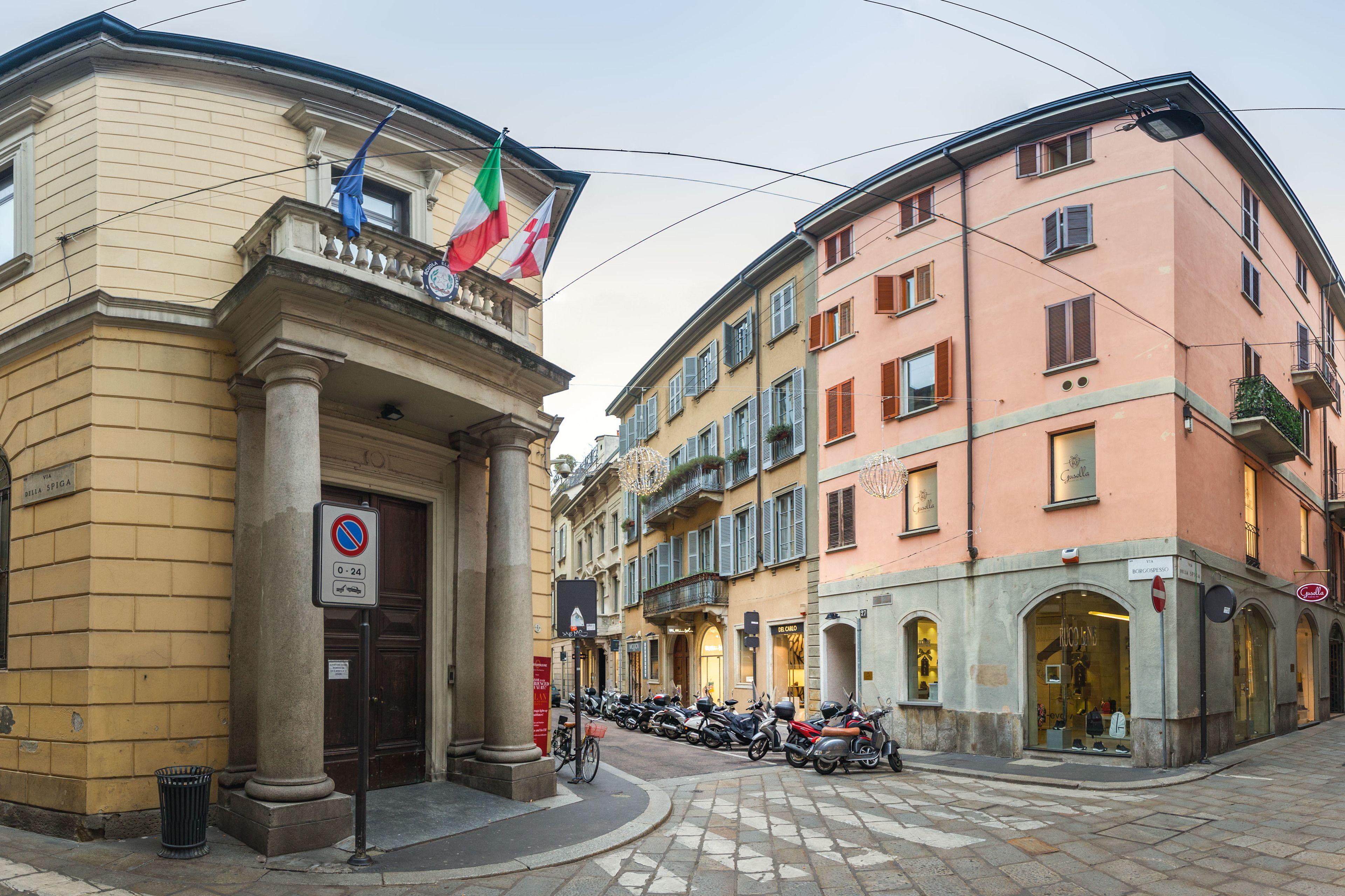 Easyhomes - Spiga Suite, Milan